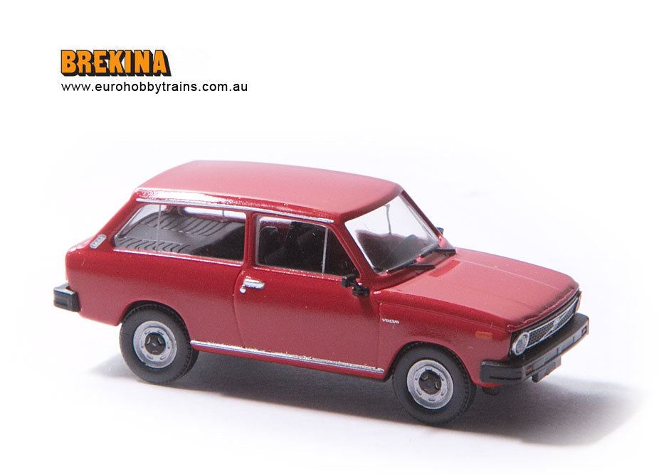 BREKINA 1:87 Volvo 66 combi, red - item 27628