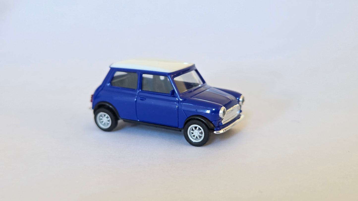 HERPA 1:87 Mini Cooper, blue and white - item 955560