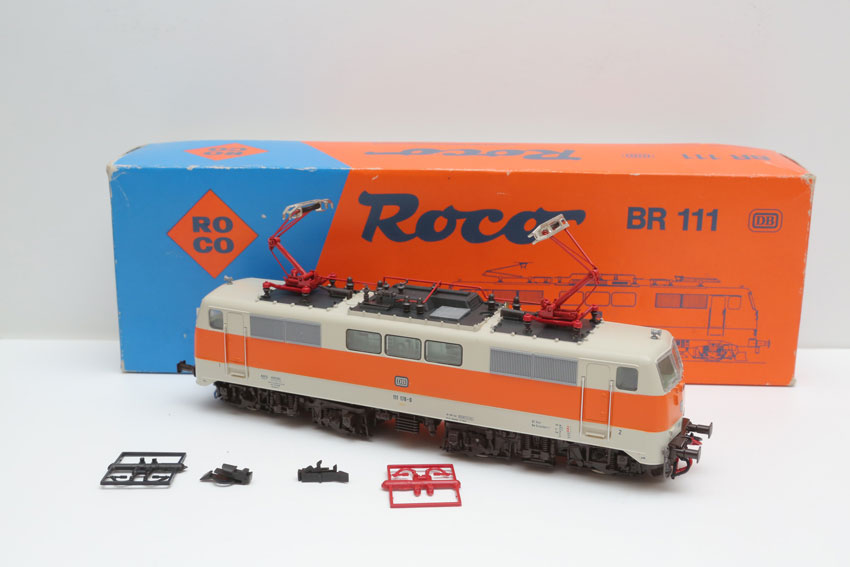 USED/OLD STOCK- Roco BR 111 HO scale item 0042
