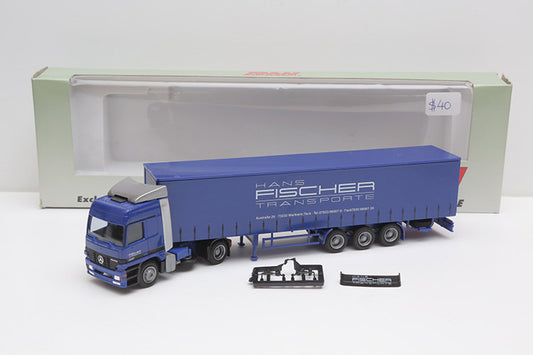 USED/OLD STOCK- AWM Mercedes-Benz 1:87 item 0019