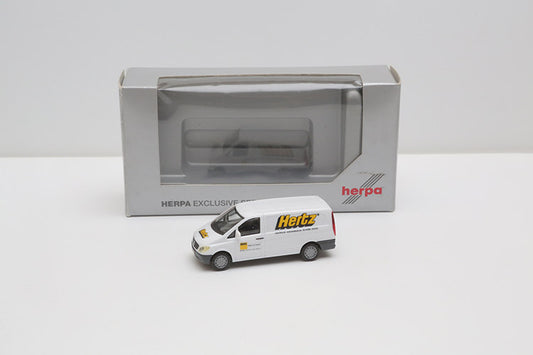 USED/OLD STOCK- HERPA Mercedes-Benz "HERTZ" 1:87 item 0035