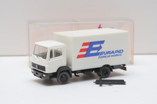 USED/OLD STOCK- Roskpf 1:87 scale Mercedes-Benz truck item 0094