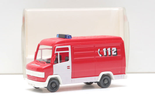 USED/OLD STOCK 1:87 scale, Wiking Fire brigade van item 0107