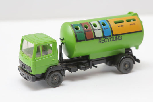USED/OLD STOCK 1:87 scale, Wiking rubbish bin truck - item 0135