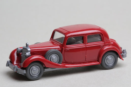 Used/old stock 1:87 scale, Wiking, Mercedes Benz 260D - item 0141