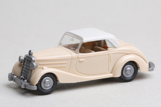 Used/old stock 1:87 scale, Praline, Mercedes Benz 170S - item 0149