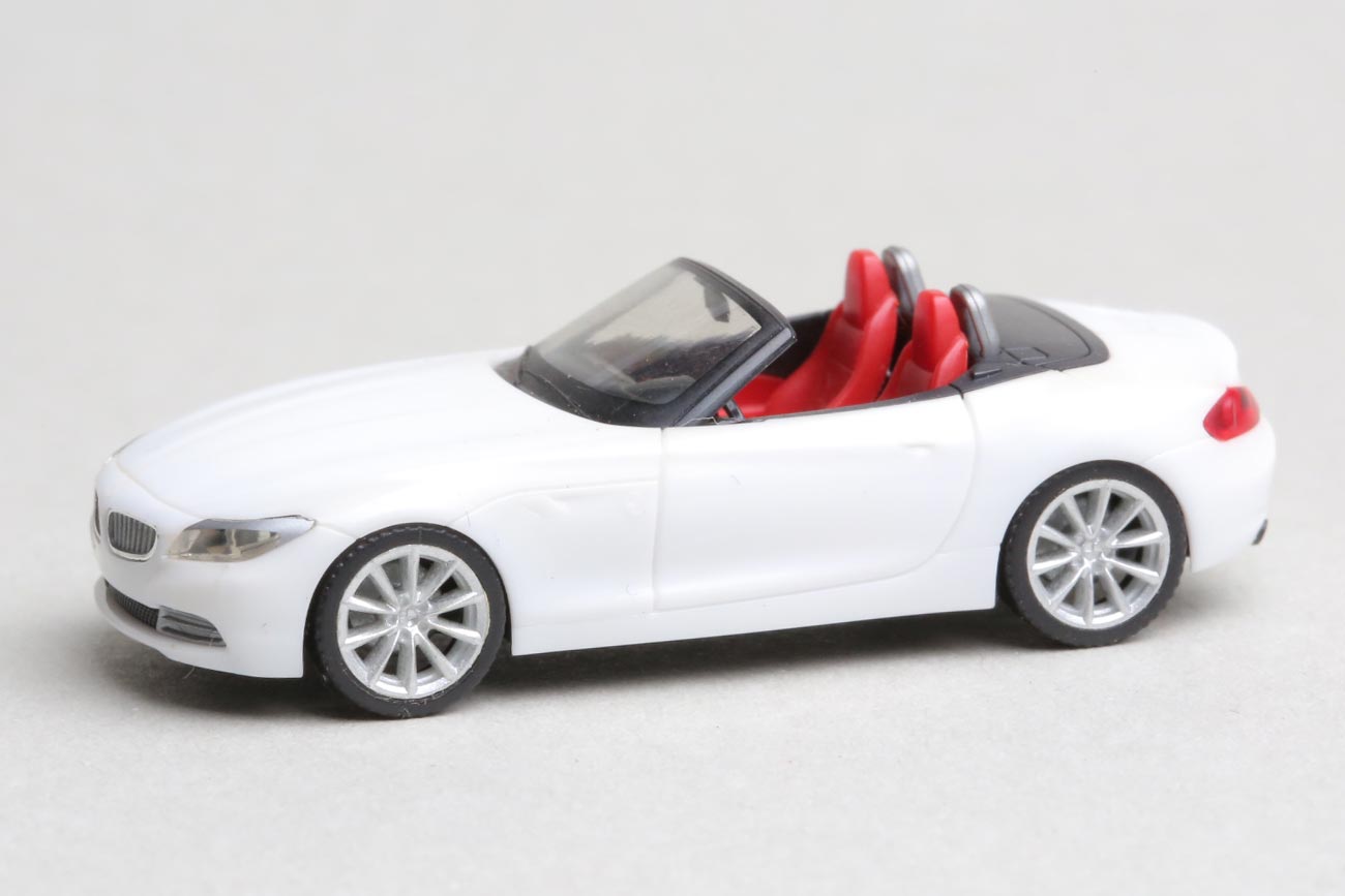 Used/old stock 1:87 scale, Herpa BMW Z4 convertible, white - item 0164