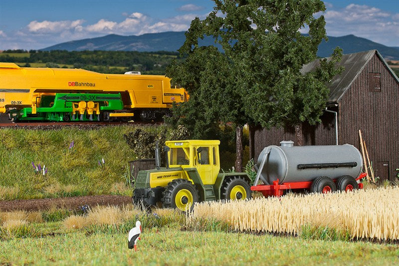 KIBRI HO scale - MB tractor with tanker - item 12234