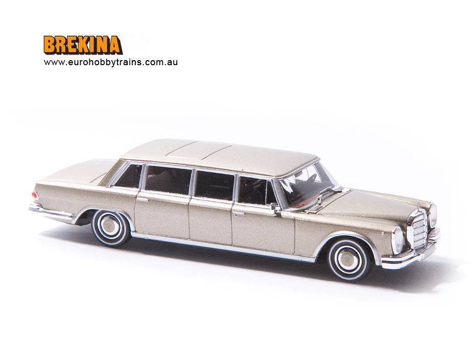 BREKINA 1:87 Mercedes 600 Pullman limo, gold metallic - item 13004