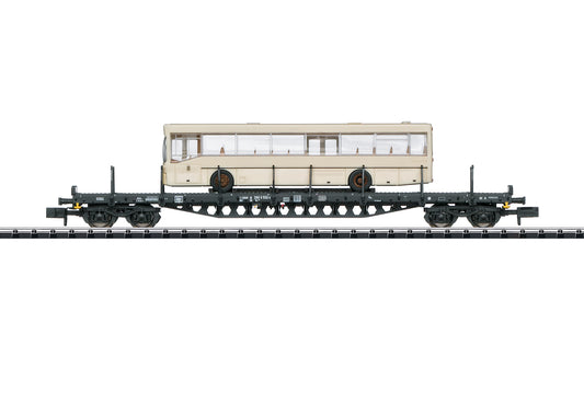 MINITRIX - N SCALE Freight car with a city bus, DB - item 15862