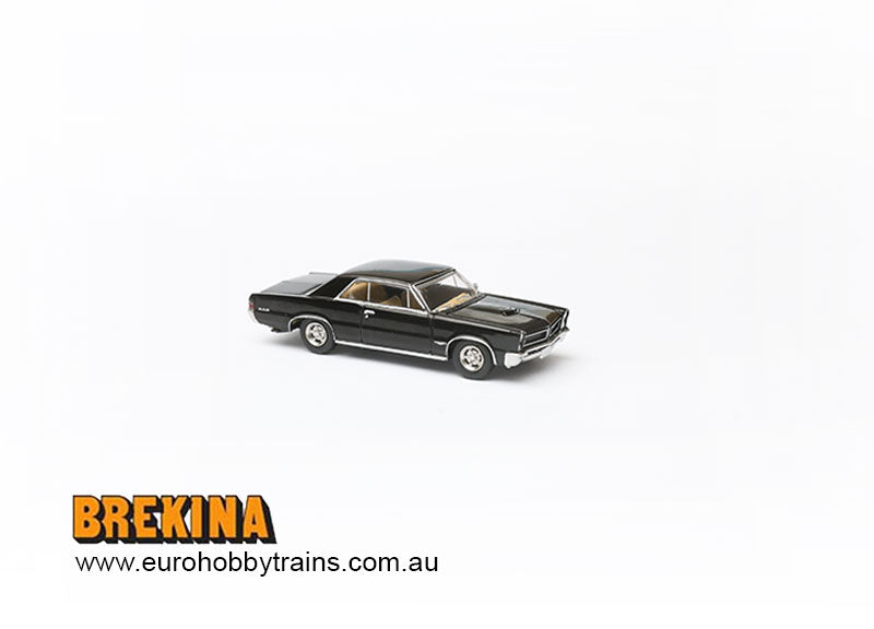 BREKINA 1:87 Pontiac GTO Coupe, black - item 18100