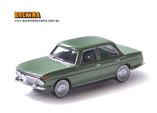 BREKINA 1:87 BMW 1500, green - item 24422
