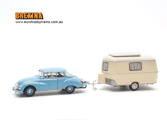 BREKINA 1:87 - Auto Union 1000 with caravan item 28022