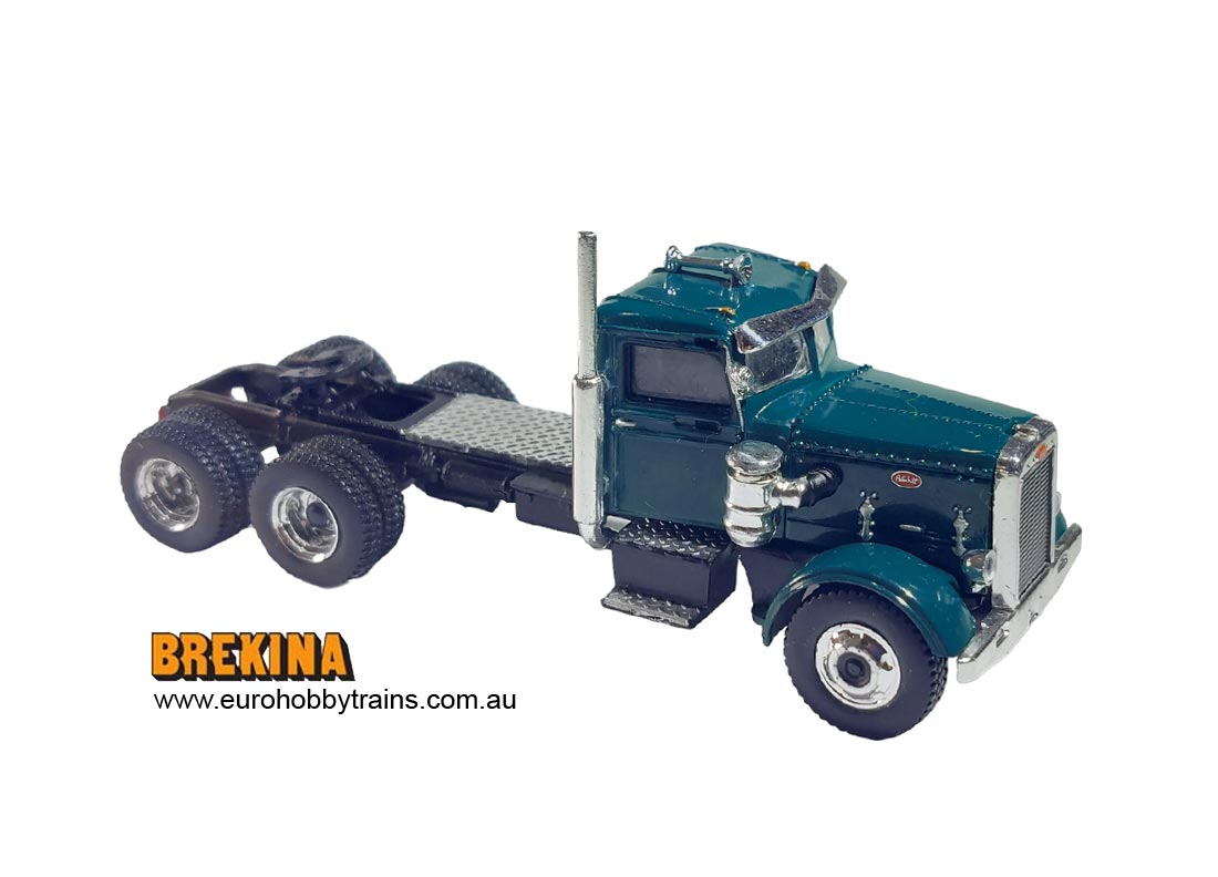 BREKINA 1:87 Peterbilt 281, dark green - item 85751