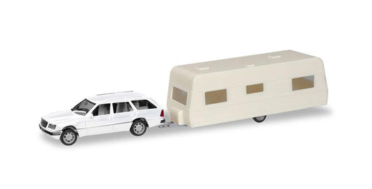 HERPA HO 1:87 - MiniKit Mercedes-Benz E-Class T-Model with caravan item 013413