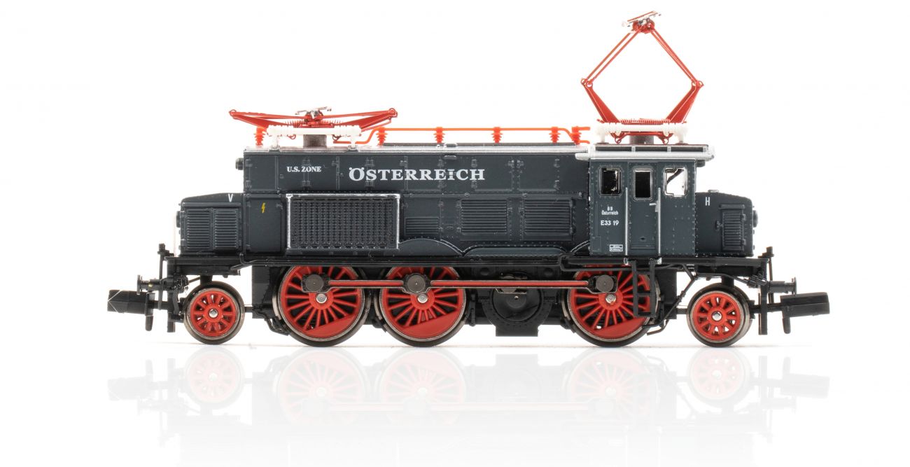 Jagerndorfer 1:160 Electric locomotive E 3319 Ep II -item 63200