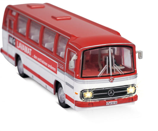 CARSON 1:87 Remote control MB Bus O 302 2.4GHz, red/white – item 4144
