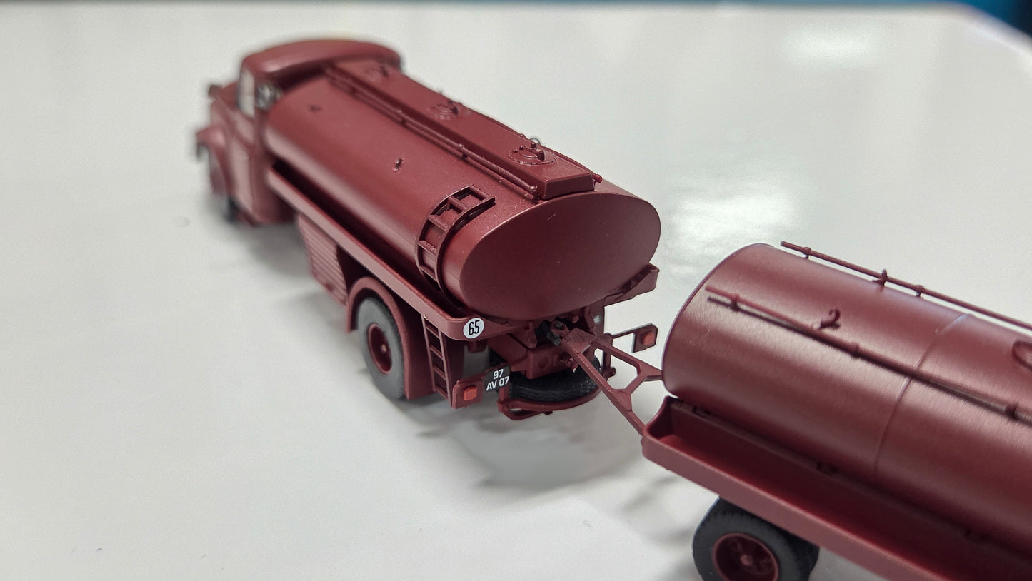 REE MODELES 1:87 Willeme wine tanker with trailer - item CB-070