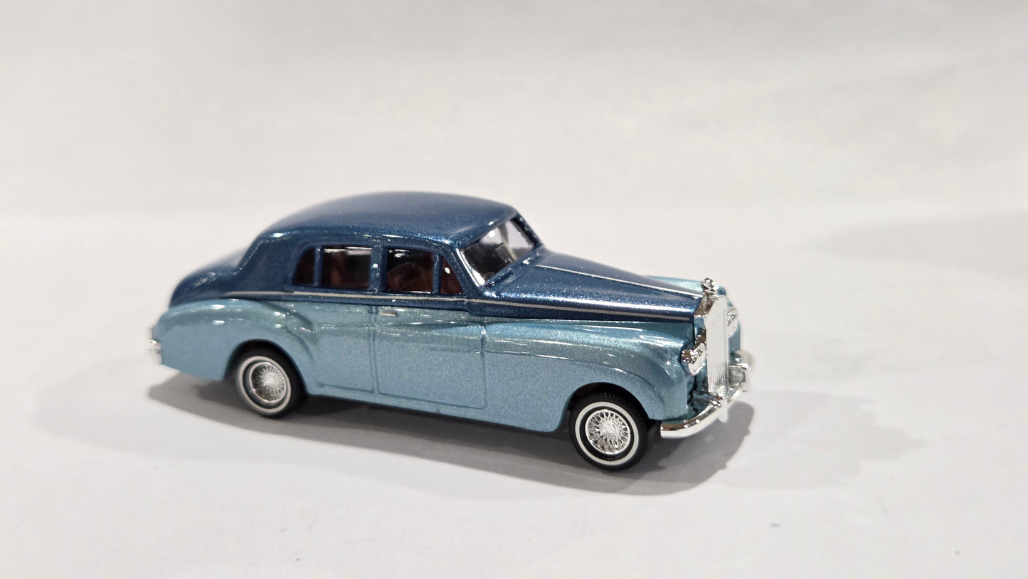 BUSCH 1:87 Rolls Royce, metallic blue item 44426