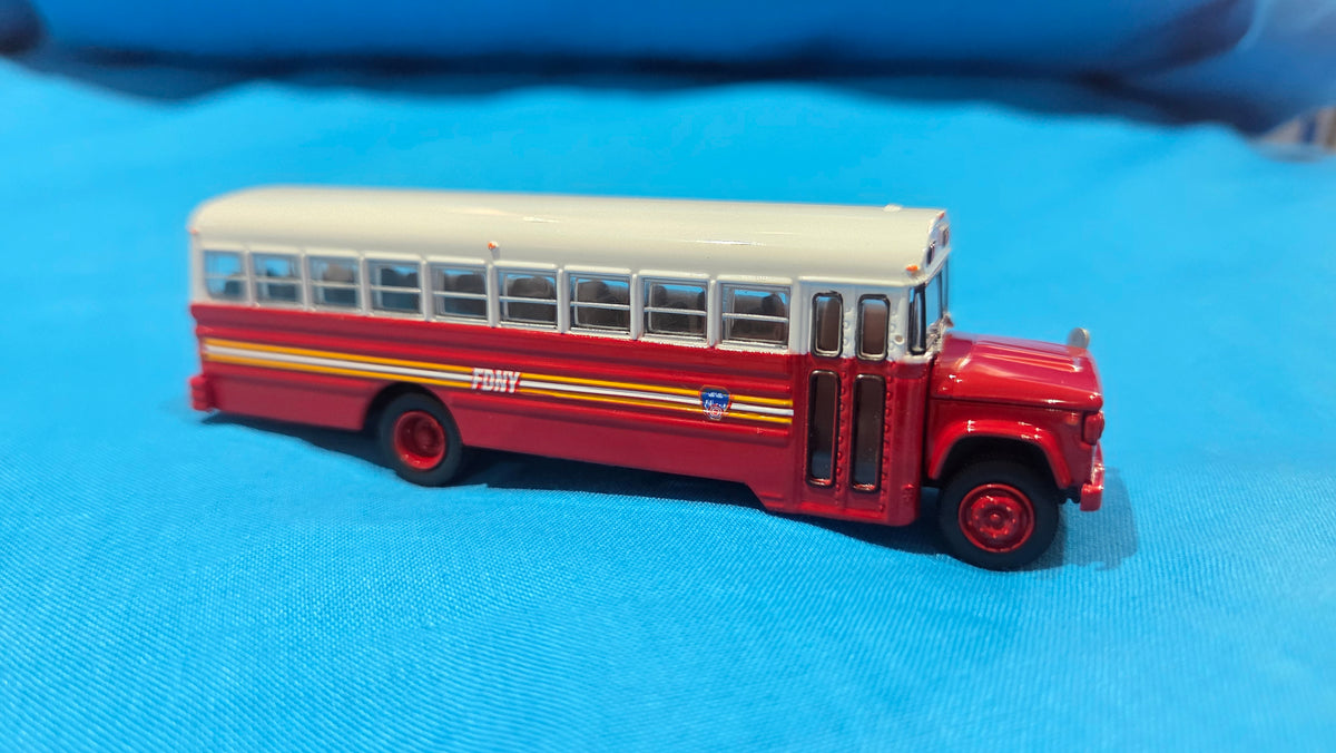 BREKINA 1:87 FIRE Department of NY Dodge S 600 - item 61336